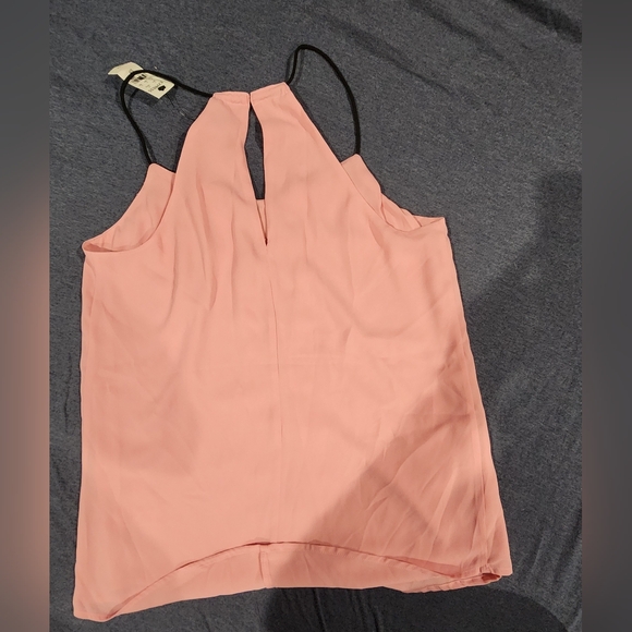 Pink Lace Tank - Picture 3 of 5